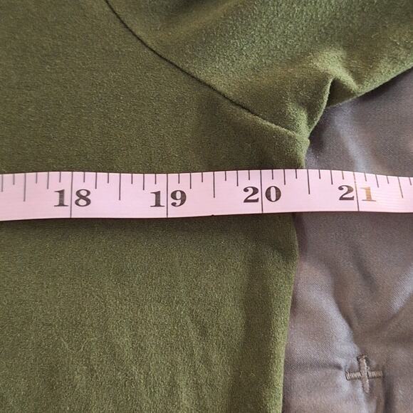 Feathers Jacket Women's 1X Lightweight Hoodie Full Zip Athleisure Activewear - Picture 4 of 7